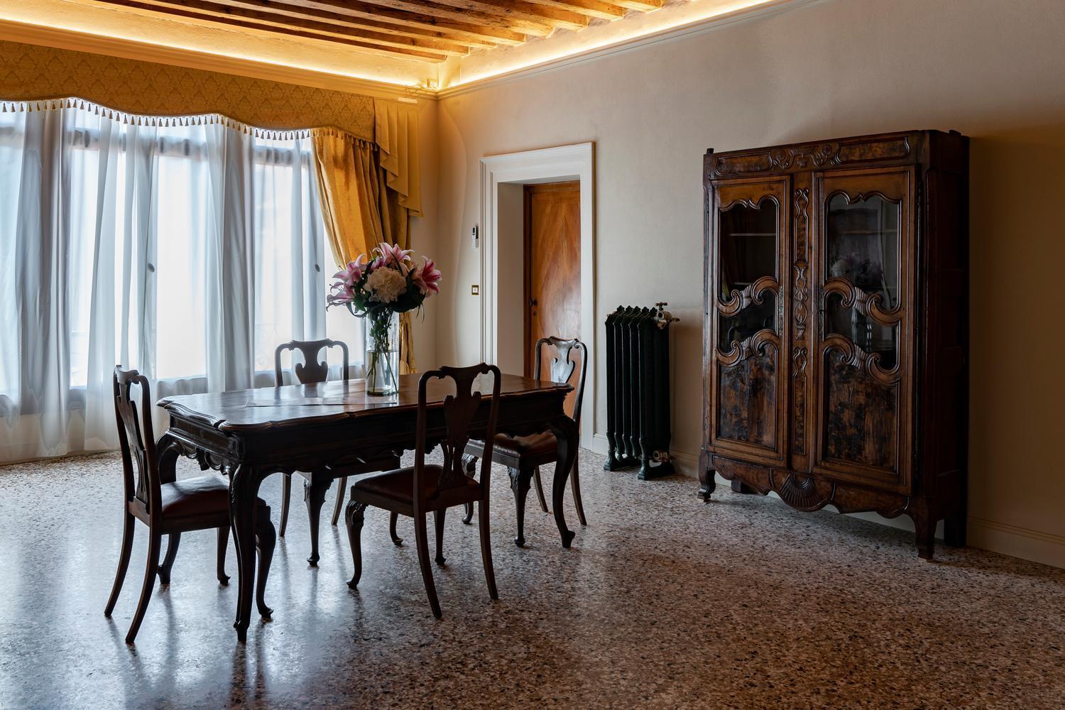 Palazzo Titti Rialto Suites Veneţia Exterior foto